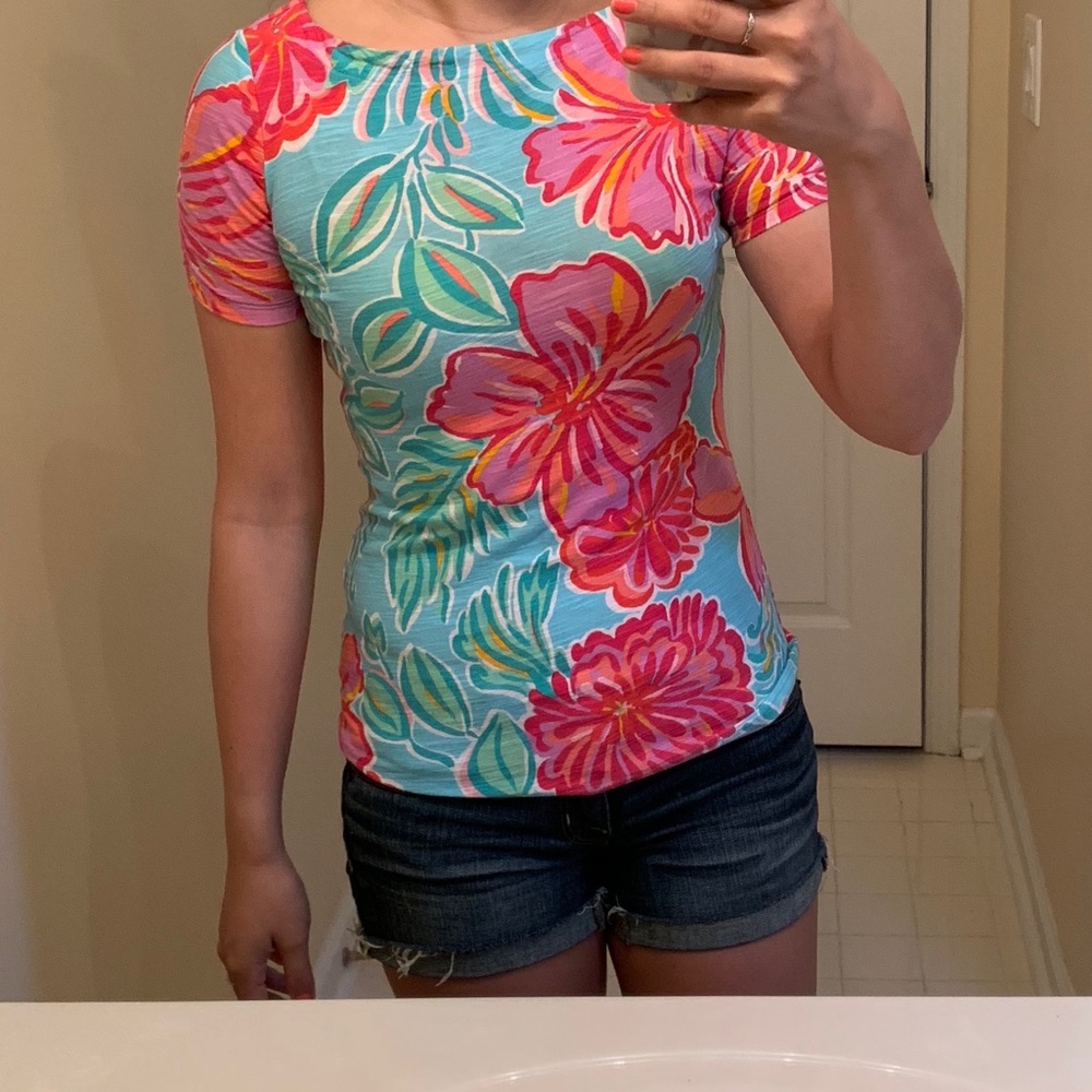 ❗️SOLD❗️Lilly Pulitzer Top - XS